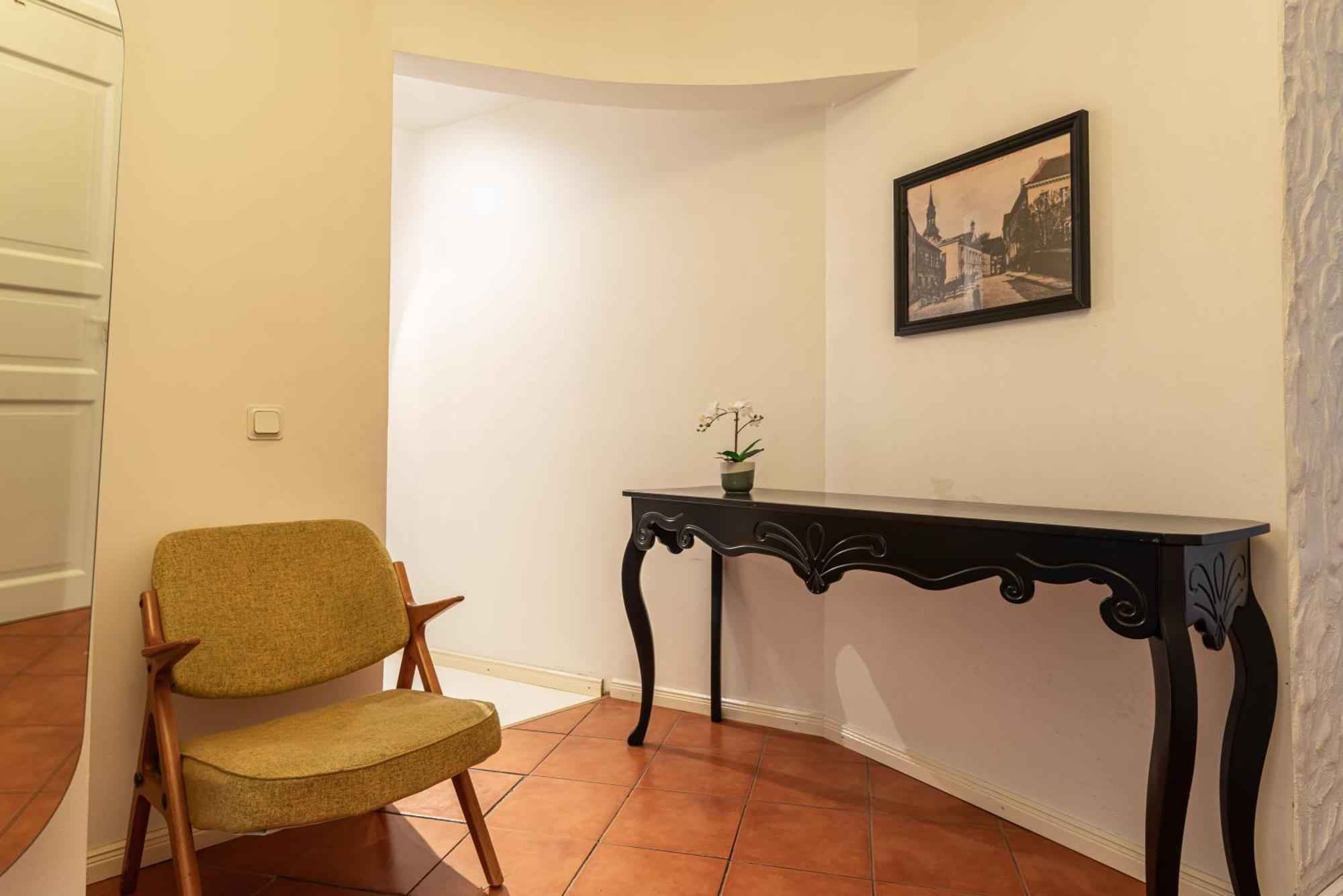 Old Town - Vana Turg Apartment Tallinn Exterior photo